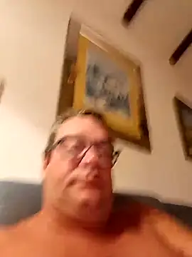 Snapshot of MountJohnXL chatting on 03/02/25, 12:09 MountJohnXL online show from 03/02/25, 12:09