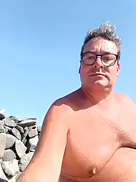 Snapshot of MountJohnXL chatting on 01/27/25, 03:07 MountJohnXL online show from 01/27/25, 03:07