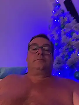 MountJohnXL online show from 12/23/25, 02:44