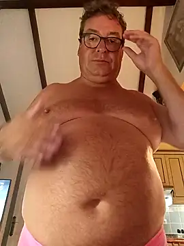 Snapshot of MountJohnXL chatting on 02/11/25, 12:28 MountJohnXL online show from 02/11/25, 12:28