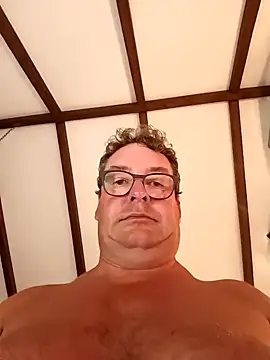 Snapshot of MountJohnXL chatting on 02/14/25, 01:02 MountJohnXL online show from 02/14/25, 01:02