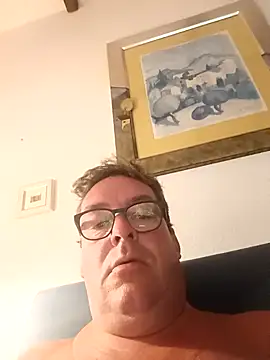 Snapshot of MountJohnXL chatting on 02/02/25, 12:09 MountJohnXL online show from 02/02/25, 12:09