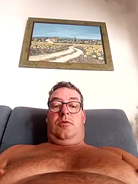 Snapshot of MountJohnXL chatting on 03/17/25, 10:49 MountJohnXL online show from 03/17/25, 10:49