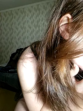 Melenka online show from 02/22/26, 10:11