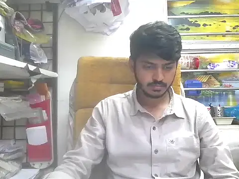 cute modell online show from 03/06/26, 12:44