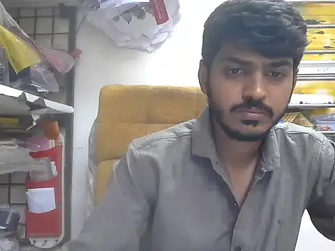 cute modell online show from 03/04/26, 12:24