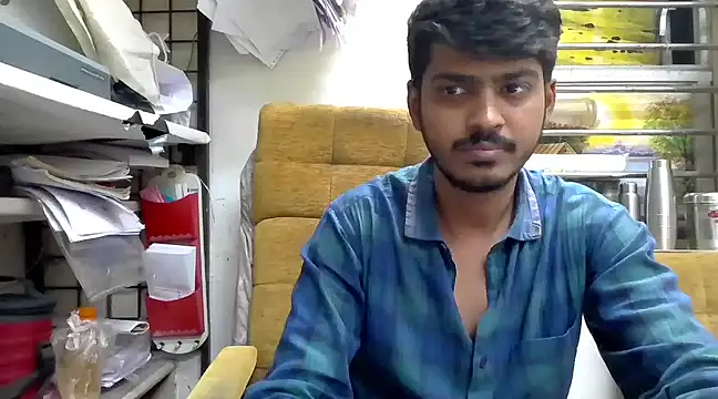 Snapshot of cute_modell chatting on 03/15/25, 12:45 cute modell online show from 03/15/25, 12:45