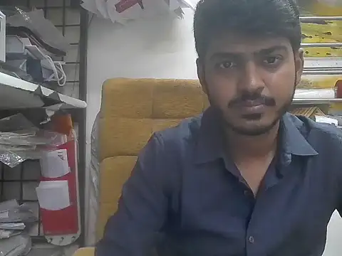 cute modell online show from 03/21/26, 12:31