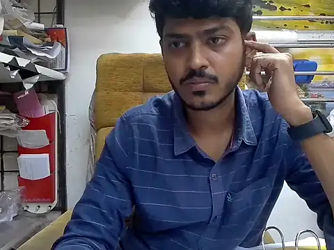 Snapshot of cute_modell chatting on 09/30/25, 12:22 cute modell online show from 09/30/25, 12:22