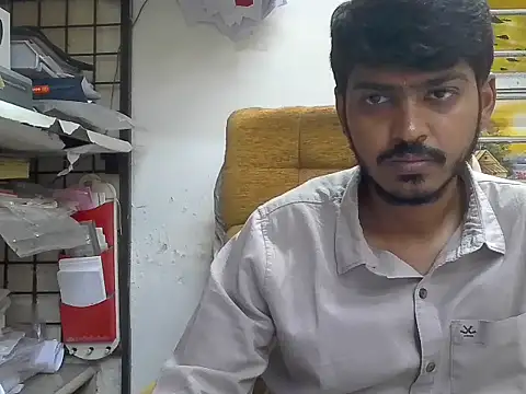 cute modell online show from 01/14/26, 12:31