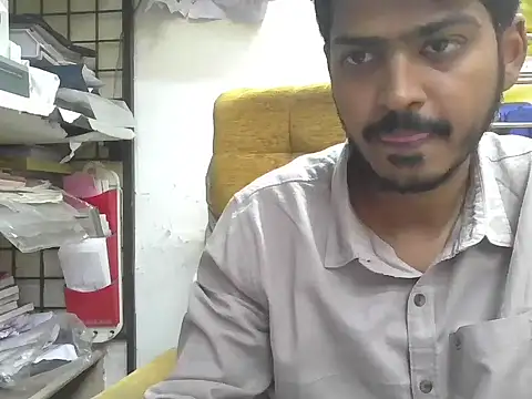 cute modell online show from 01/10/26, 12:22