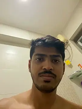 Snapshot of cute_modell chatting on 02/27/25, 05:26 cute modell online show from 02/27/25, 05:26