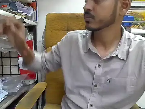 Snapshot of cute_modell chatting on 09/13/25, 12:38 cute modell online show from 09/13/25, 12:38