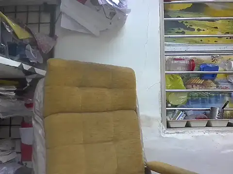 cute modell online show from 02/19/26, 12:35