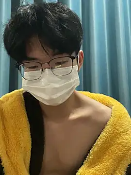 yfx468 online show from 02/15/26, 02:27