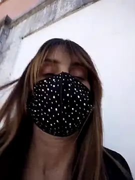 Akemi rossi online show from 10/06/25, 11:55