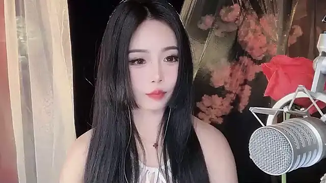 ying-love520 online show from 02/09/25, 08:32