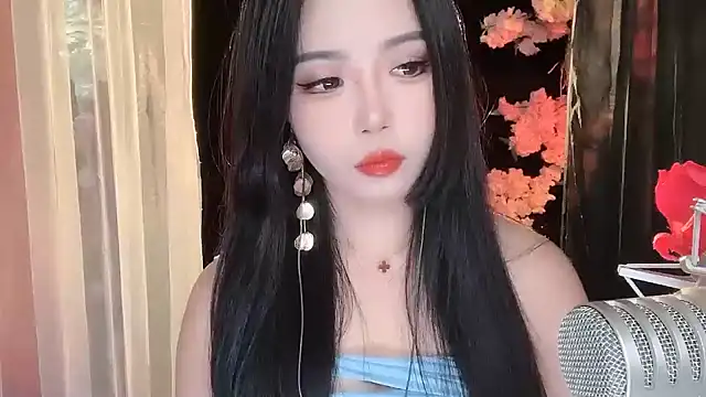 ying-love520 online show from 03/12/25, 08:19