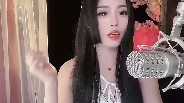 ying-love520 online show from 02/09/25, 02:07