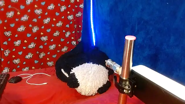 kattislut77 online show from 09/15/25, 07:47