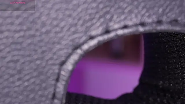 CleeoAdams  online show from 03/09/26, 05:55