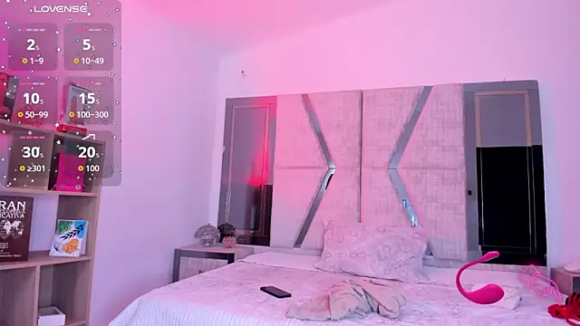 CleeoAdams  online show from 09/12/25, 04:12