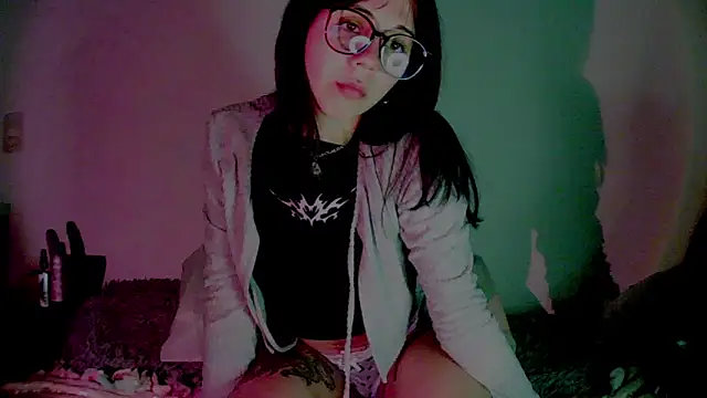 Snapshot of w4xxita chatting on 05/22/26, 03:15 w4xxita online show from 05/22/26, 03:15