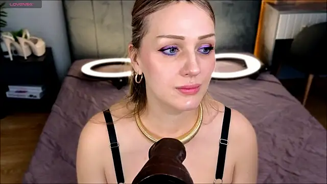 Snapshot of Melen_ chatting on 03/21/25, 08:17 Melen online show from 03/21/25, 08:17