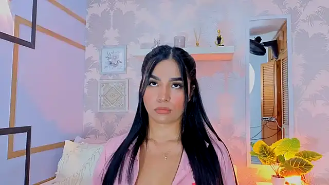 CharlotteGraay online show from 12/18/25, 07:29