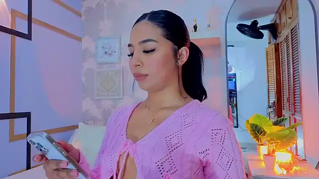 CharlotteGraay online show from 03/09/26, 08:01