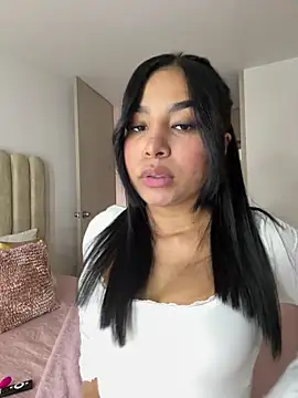 CharlotteGraay online show from 04/05/26, 09:32