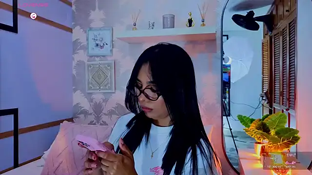 CharlotteGraay online show from 03/17/26, 07:39