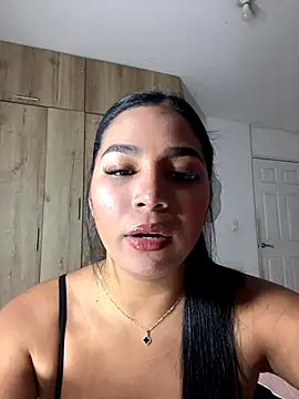 Snapshot of CharlotteGraay chatting on 10/14/25, 03:40 CharlotteGraay online show from 10/14/25, 03:40