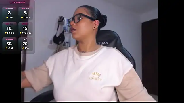 leslycarsson online show from 10/18/25, 08:55