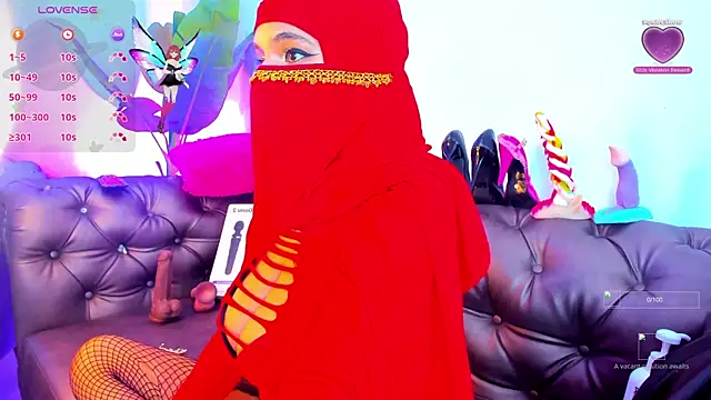 Snapshot of azahara_faraah chatting on 09/23/25, 05:20 azahara faraah online show from 09/23/25, 05:20