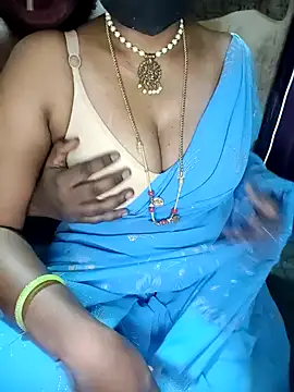 Snapshot of tamil-suba chatting on 10/04/25, 07:15 tamil-suba online show from 10/04/25, 07:15