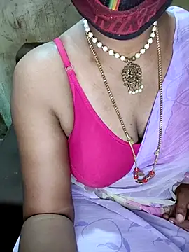 Snapshot of tamil-suba chatting on 10/25/25, 06:19 tamil-suba online show from 10/25/25, 06:19
