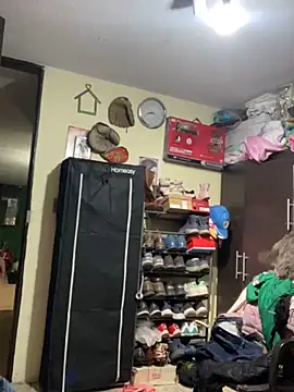 leonardohot1987 online show from 02/25/25, 04:57