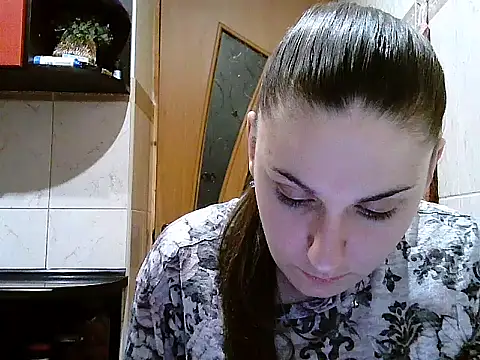 Yuliia30 online show from 03/07/26, 08:25