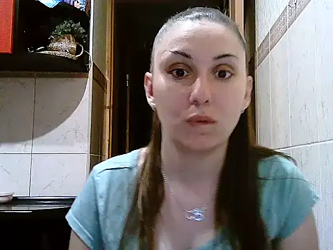 Yuliia30 online show from 04/02/26, 08:59