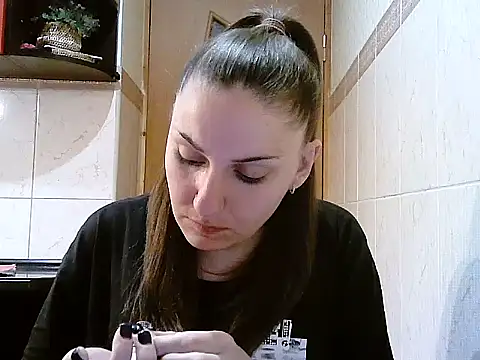 Yuliia30 online show from 04/24/26, 04:53