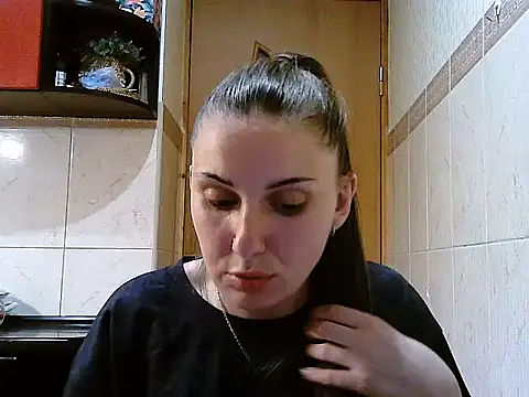 Yuliia30 online show from 05/09/26, 07:50