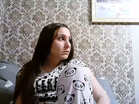 Yuliia30 online show from 05/20/26, 04:15