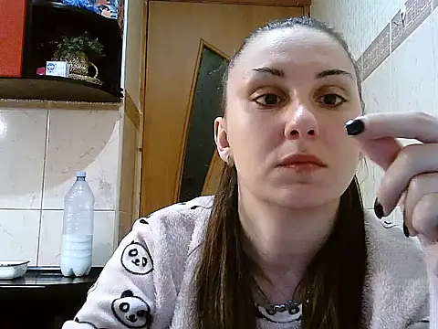 Yuliia30 online show from 04/15/26, 07:18