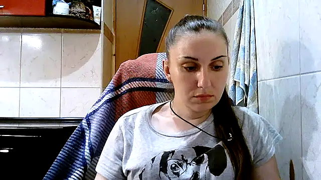 Snapshot of Yuliia30 chatting on 07/15/26, 07:54 Yuliia30 online show from 07/15/26, 07:54