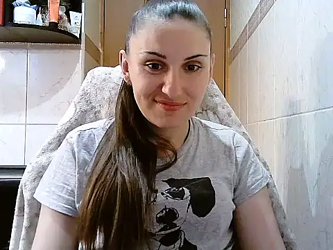 Snapshot of Yuliia30 chatting on 07/10/26, 03:12 Yuliia30 online show from 07/10/26, 03:12