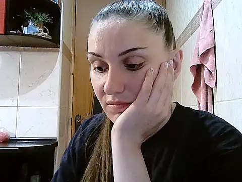 Yuliia30 online show from 05/24/26, 06:41
