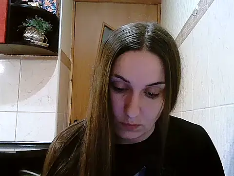 Yuliia30 online show from 04/28/26, 05:28