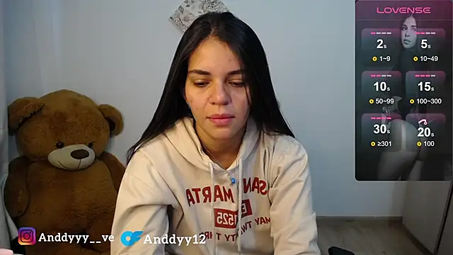 Snapshot of Anddyy__ chatting on 06/18/26, 02:00 Anddyy online show from 06/18/26, 02:00