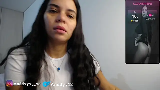 Snapshot of Anddyy__ chatting on 07/16/26, 01:19 Anddyy online show from 07/16/26, 01:19